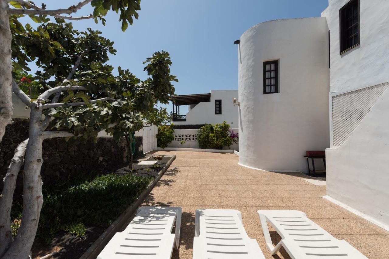 2Br Beach House - Solarium & Shower Terrace - 13 Puerto del Carmen  Luaran gambar
